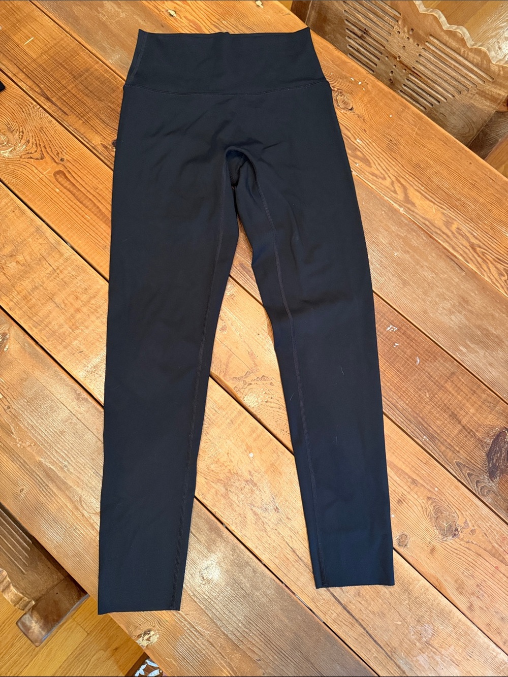 OFFLINE by Aerie Black Leggings - Size M